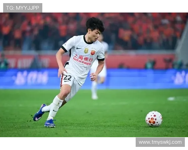 杨希首球克雷桑妙射 泰山平海港